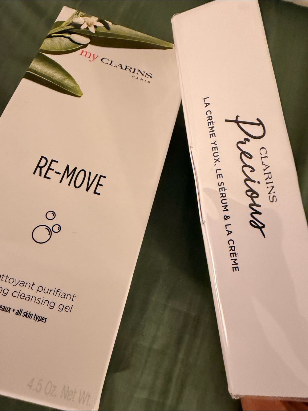 Clarins RE-MOVE Purifying Cleansing Gel & Precious Cream - Picture 2 of 6